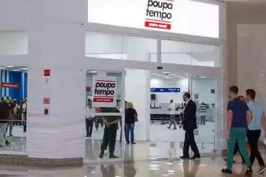 Poupatempo funciona com horário diferenciado até sexta-feira (30/04)