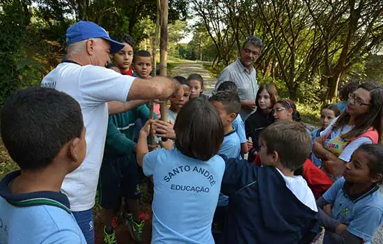 Projeto incentiva plantio de árvores no bairro Alzira Franco