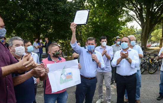 Morando anuncia instalação de Praça-Parque no bairro dos Fincos