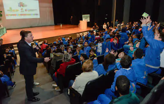 Campanha Eco Óleo mobiliza alunas de escolas de São Bernardo