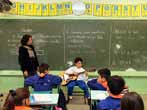 Música é instrumento de aprendizado em escola municipal de Ribeirão