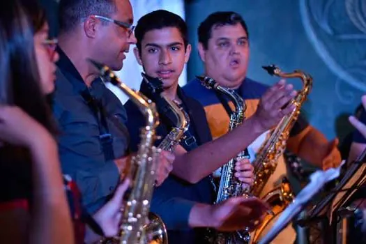 Ribeirão Pires certifica alunos dos cursos gratuitos de Dublagem e Produção Musical