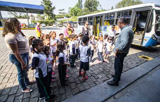 Alunos de Ribeirão Pires participam de projetos de educação no trânsito