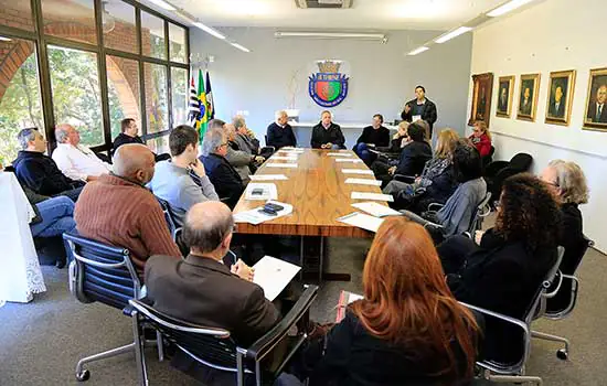 Paulo Pinheiro e contadores debatem a desburocratização em São Caetano