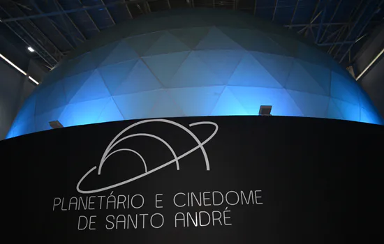 Planetário oferece curso de astronomia para professores