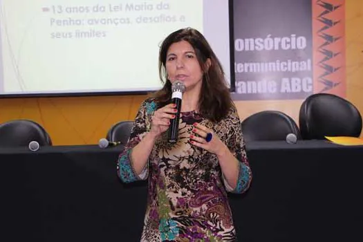 Seminário no Consórcio ABC debate os 13 anos da Lei Maria da Penha