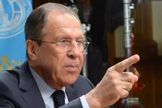 Lavrov diz que diálogo da Rússia com Ucrânia ganhou ‘espírito empresarial’