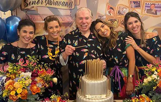 Silvio Santos celebra aniversário de 90 anos com festa do pijama