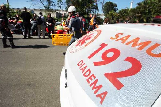 Tentativa de assalto e acidente de trânsito param Avenida Papaiz para I Simulado do SAMU