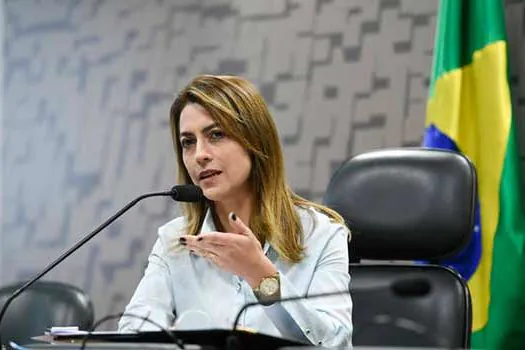 Toma Lá, Dá Cá: Bolsonaro deveria cobrar ‘fatura’ do Centrão por cargos, diz senadora