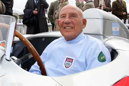 Morreu “Sir” Stirling Moss, lenda da Fórmula 1