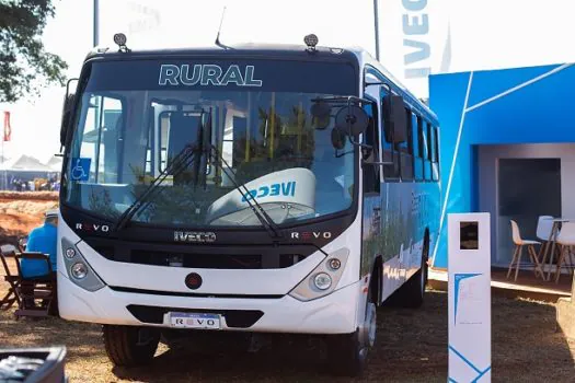 Para os caminhos da roça: Iveco Bus apresenta Bus Rural Euro VI no Agrishow 2023