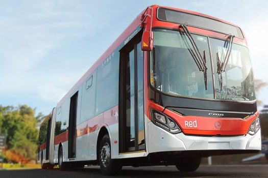 Negócios que vêm do Pacífico: Mercedes-Benz exporta 82 ônibus urbanos para o Chile