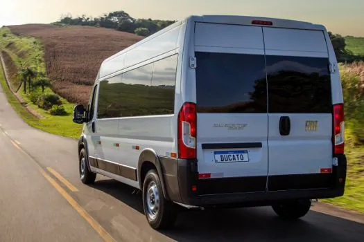 Fiat lança nova geração da linha Ducato de furgões e vans, que agora vem da Itália