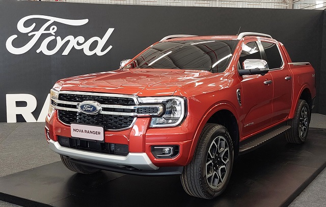 Por dentro da novidade: nova Ford Ranger chega às concessionárias brasileiras