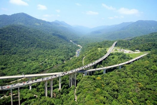 Mais de 6,3 milhões de veículos devem deixar a Capital Paulista pelas principais rodovias