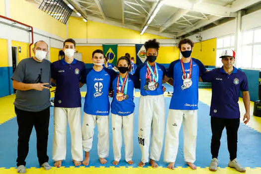 Taekwondo realiza tour europeu por quatro países e traz 11 medalhas para São Caetano