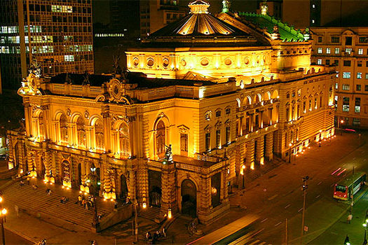 Acusado de fraude no Teatro Municipal fecha delação