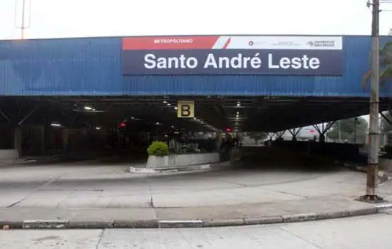 Prevenção ao câncer de mama no Terminal Santo André