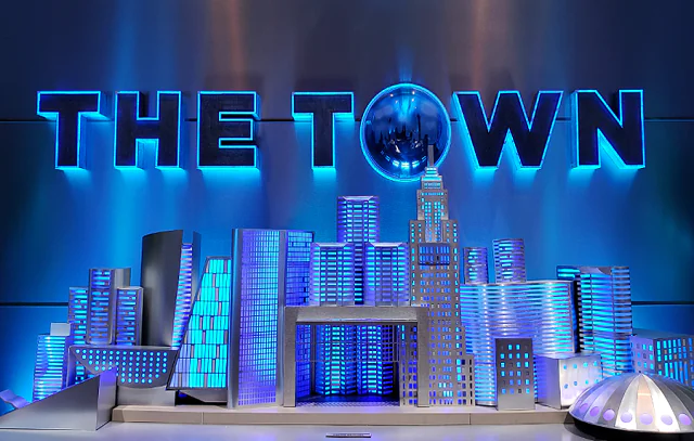 Bons shows e falhas de logística marcam estreia do The Town