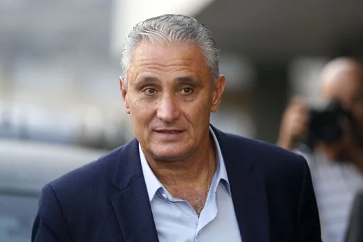 Tite divulga convocação para eliminatórias