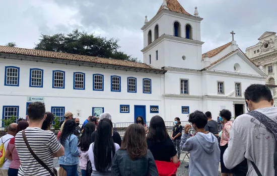 Aniversário de SP: plantio de orquídeas