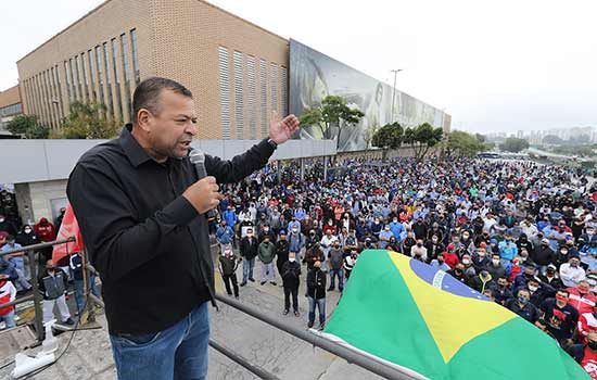 Volks SBC: trabalhadores aprovam proposta negociada do SMABC