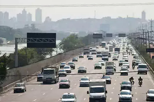 Mudanças no CTB estabelecem novas regras para o uso de faróis durante o dia nas rodovias