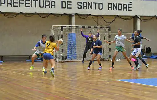 Handebol de Santo André estreia no Campeonato Paulista de olho no título