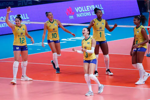 Vôlei feminino: Brasil supera Turquia e está na final