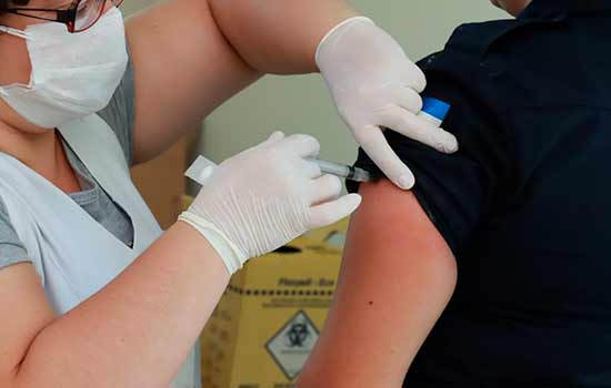 3ª fase da vacinação contra a Influenza começa dia 11/05 em Ribeirão Pires