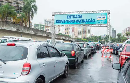 Santo André atinge marca de 25% dos adultos vacinados contra a Covid-19