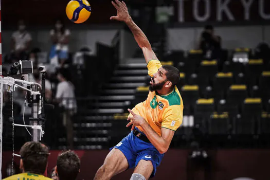 Seleção masculina de vôlei fica fora do pódio nos Jogos Olímpicos