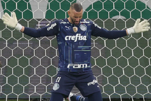 Livre da covid-19, Weverton fala em grande ano no Palmeiras e festeja convocação