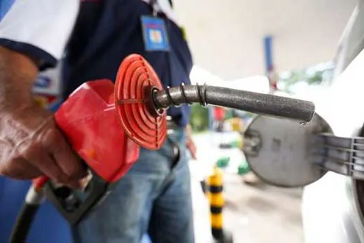 Posto de São Paulo vende gasolina por R$1,96 nesta terça