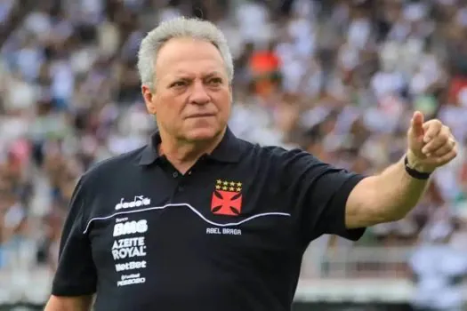 Abel Braga será auxiliar de técnico sub-20 do Vasco diante do Cuiabá no Brasileirão