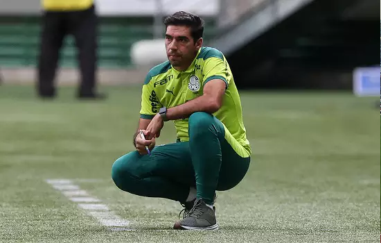 Abel Ferreira elogia trabalho de Ceni antes do primeiro duelo final do Paulistão