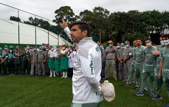 Brasileirão de 2021 tem a menor troca de treinadores desde 2012