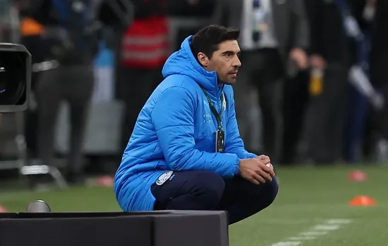 Abel Ferreira fala em ‘ambição grande’ e promete Palmeiras ‘top’ no jogo de volta