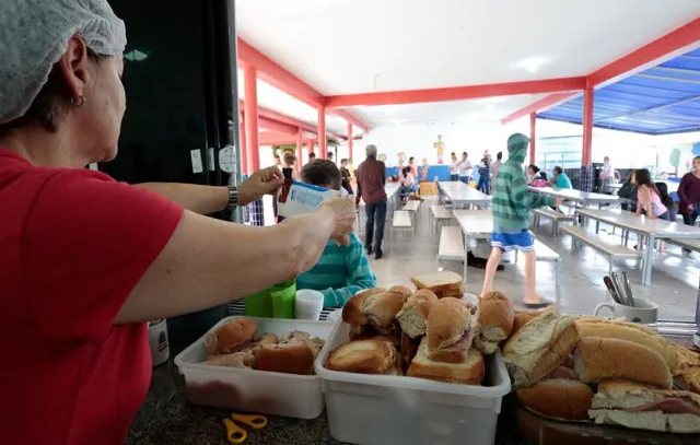 Chuva: Com moradores estão desabrigados