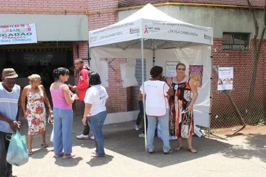 Zona Norte recebe unidade móvel do Centro de Testagem e Aconselhamento da Cidade