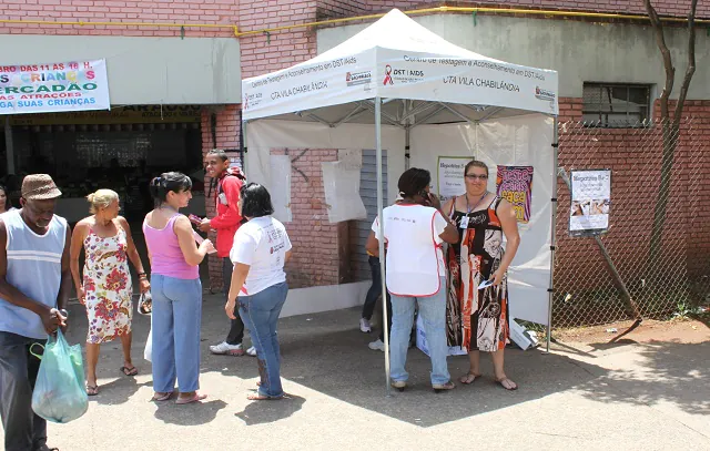 Zona Norte recebe unidade móvel do Centro de Testagem e Aconselhamento da Cidade