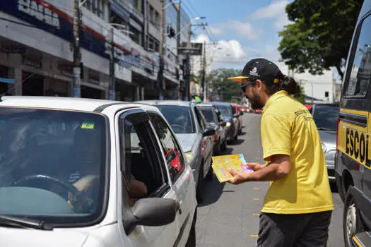 Diadema realiza ação de Carnaval sobre bebida e direção