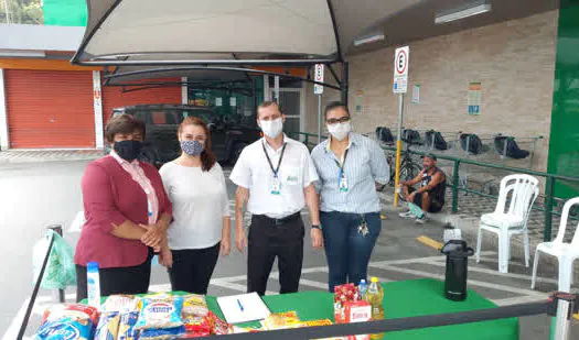 Supermercado Joanin, em parceria com a SDERI, arrecadam alimentos em Ribeirão Pires