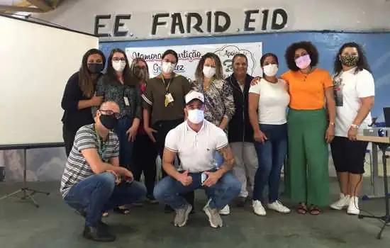 USF Jardim Caçula promove ação na Escola Estadual Farid Eid