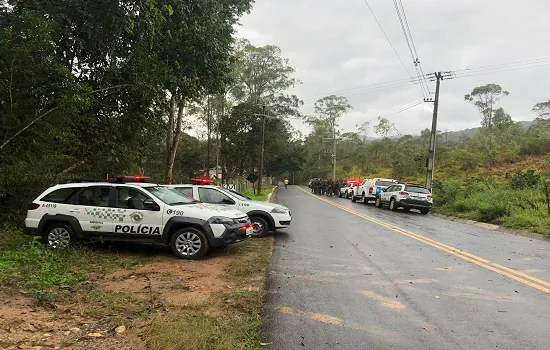 Operação impede construções irregulares em área de proteção e recuperação