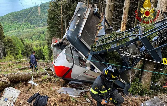 Acidente com teleférico na Itália deixa ao menos 14 mortos