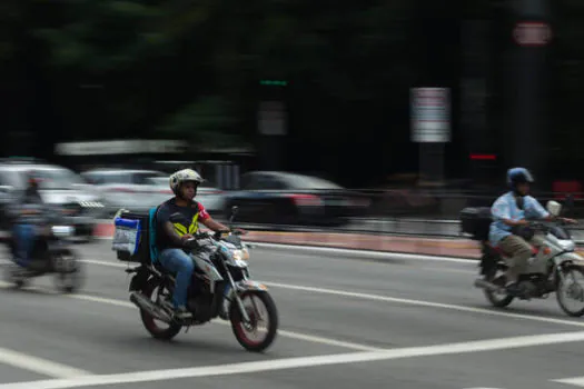 ViaQuatro e ViaMobilidade promovem ações educativas para colaboradores motociclistas