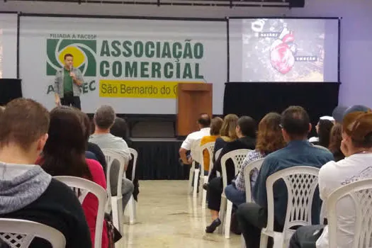 Especialista lança desafio para empresas atuarem no inconsciente do consumidor