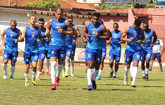 São Caetano enfrenta o Monte Azul em mata-mata da Série A-2